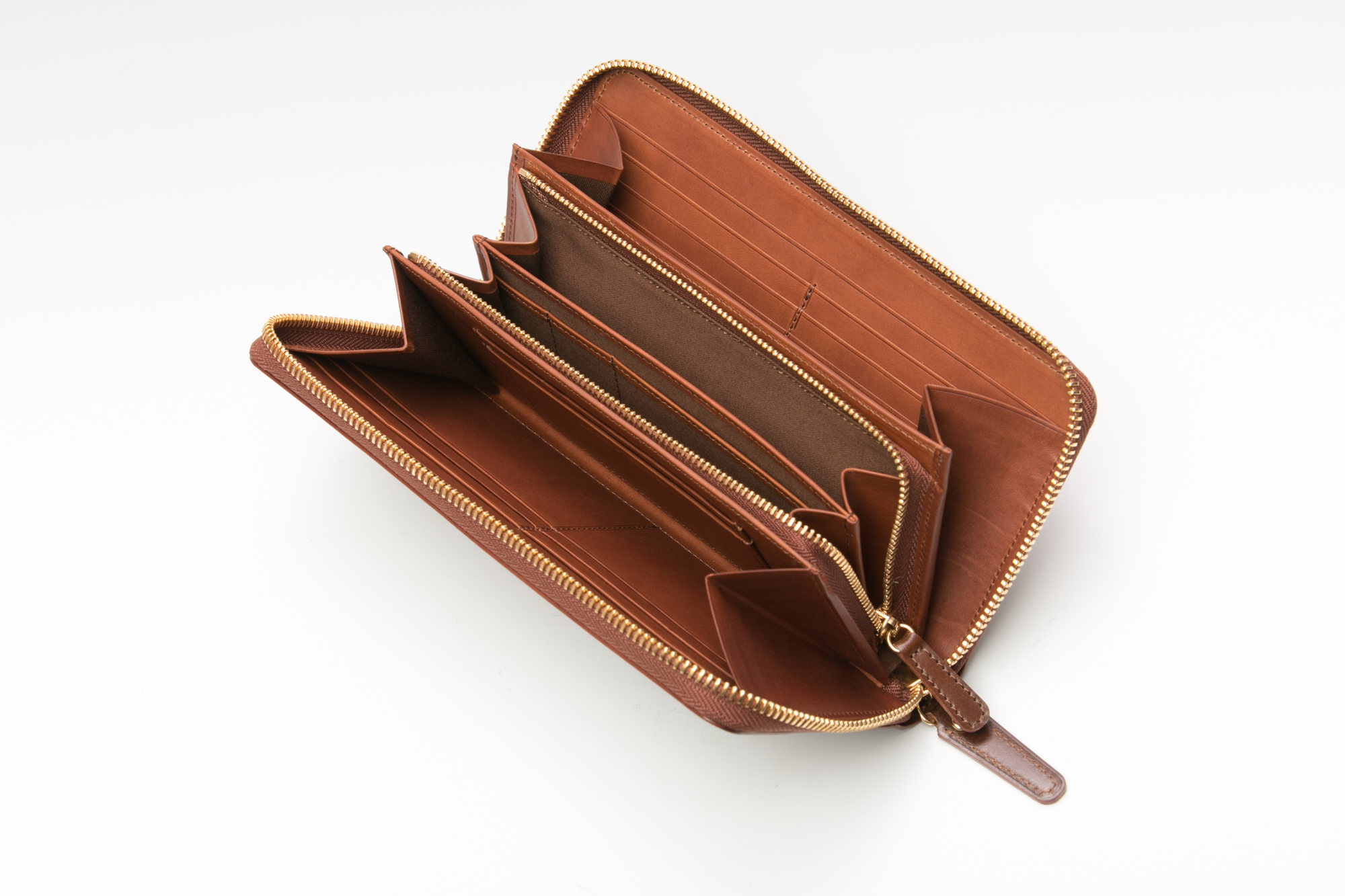 CORDOVAN - Round fastener long wallet